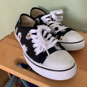 Daisy shoes